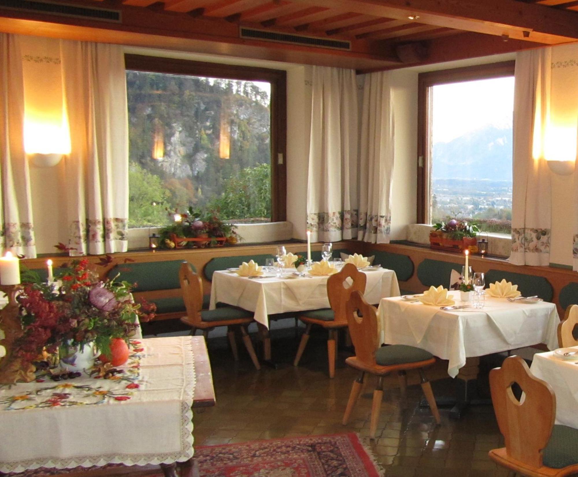 Schöne Aussicht Hotel 3*