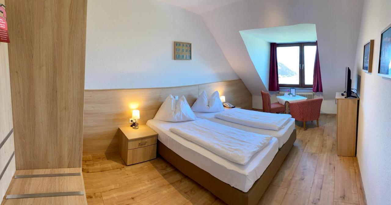 Schöne Aussicht 3*