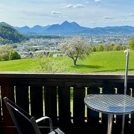 Hotel Schoene Aussicht Salzburg Exterior photo